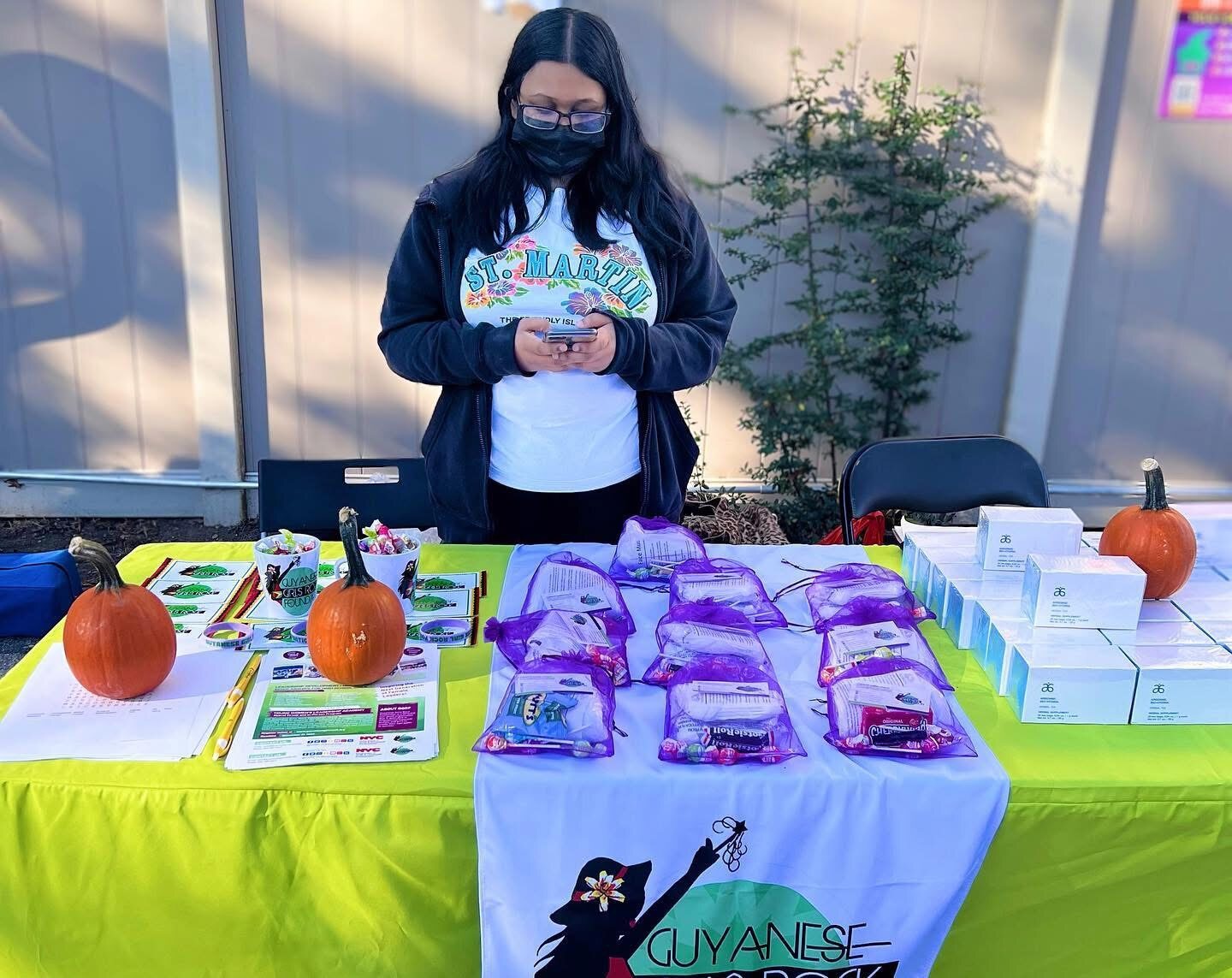 Hosting the foundation table at a fall event